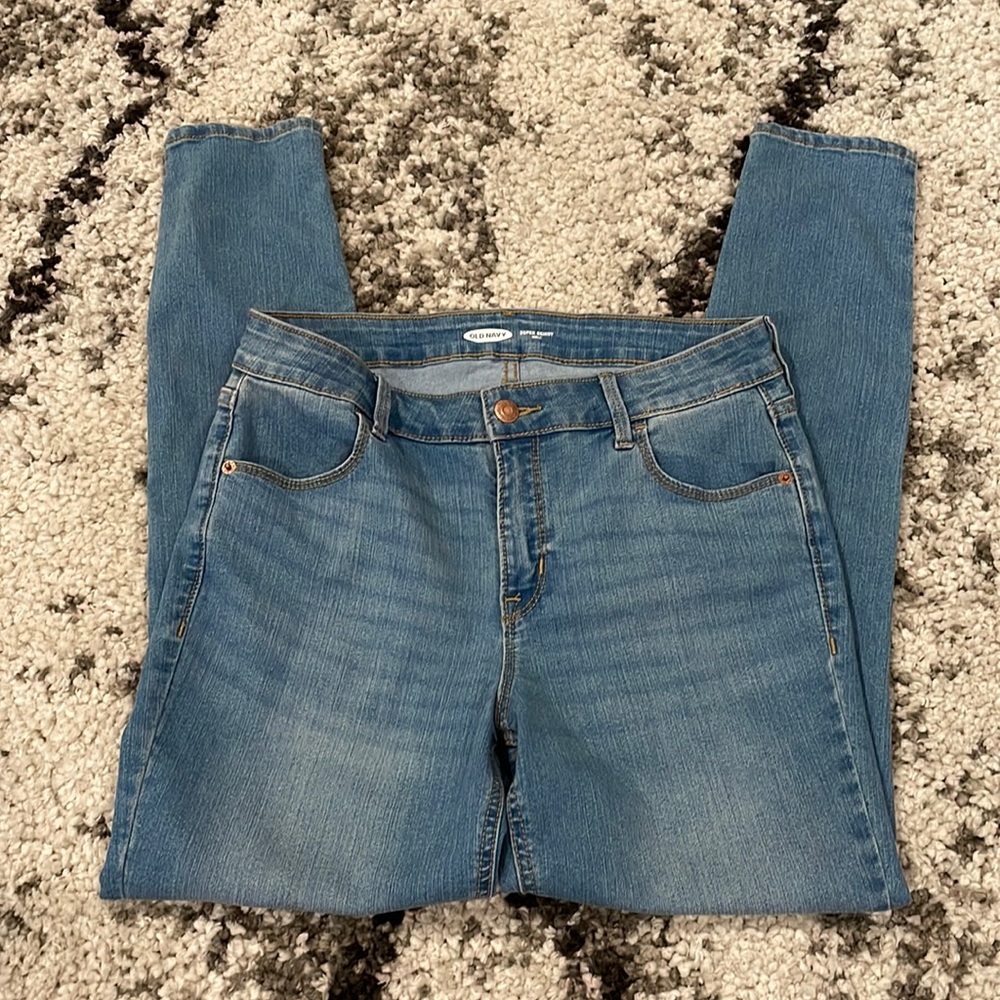 Old Navy Super Skinny Ankle Jeans